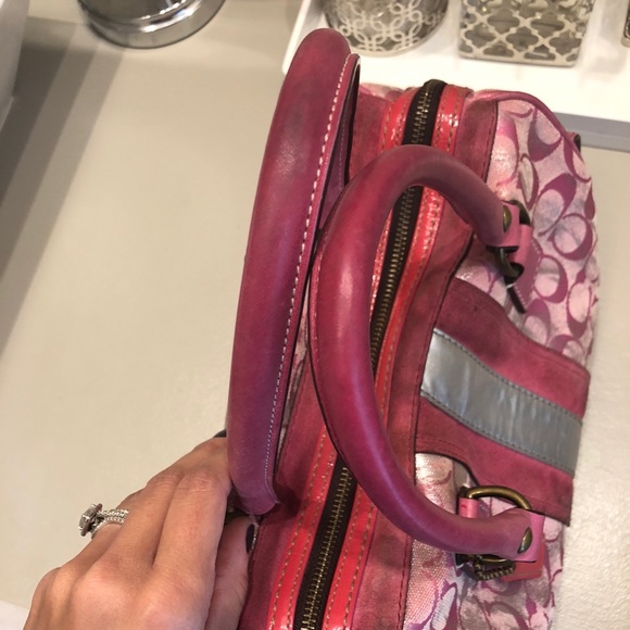 Authentic Coach Purse - Picture 7 of 9